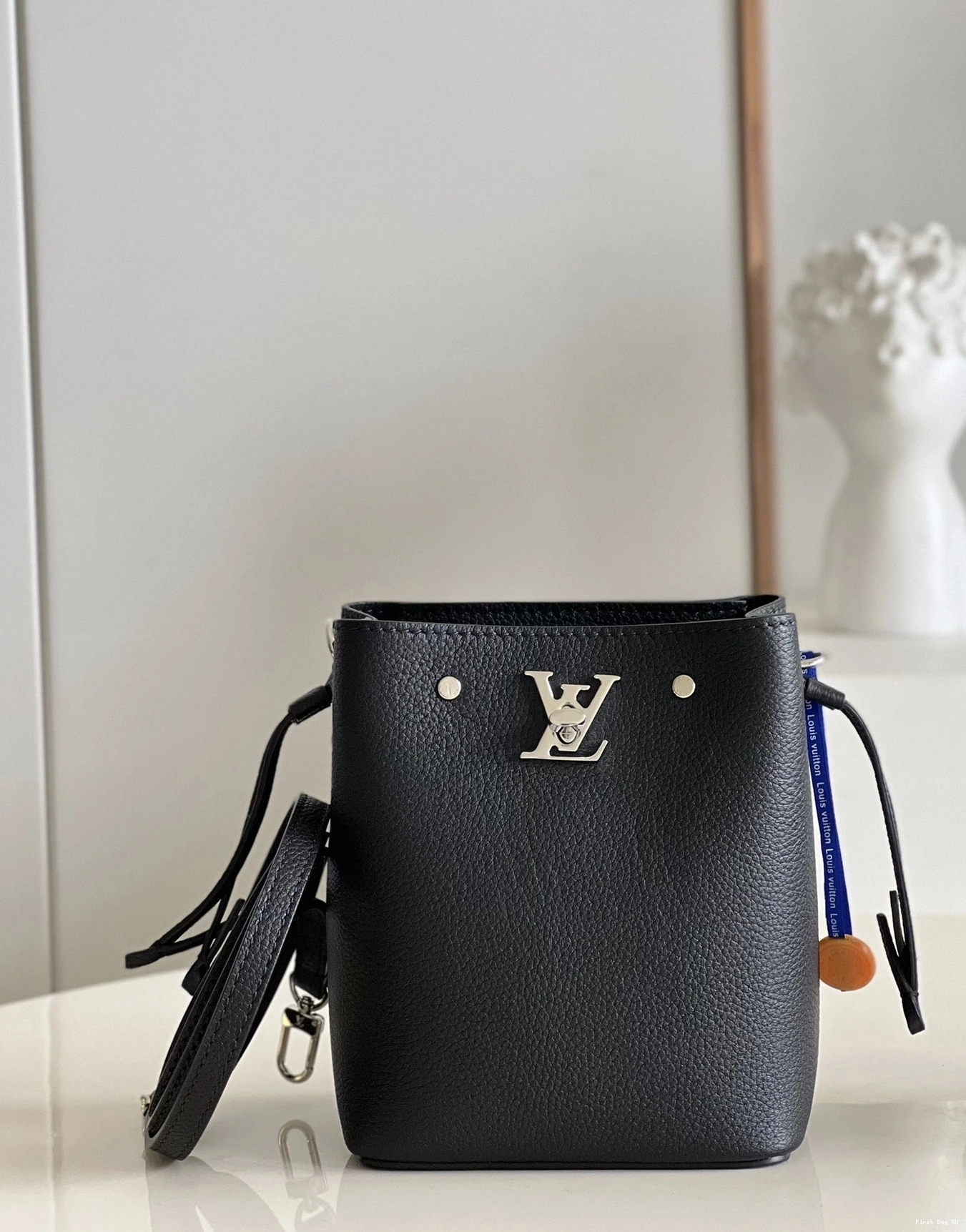 First bags ru reviews BUCKET LOUIS LOCKME VUITTON NANO 0819
